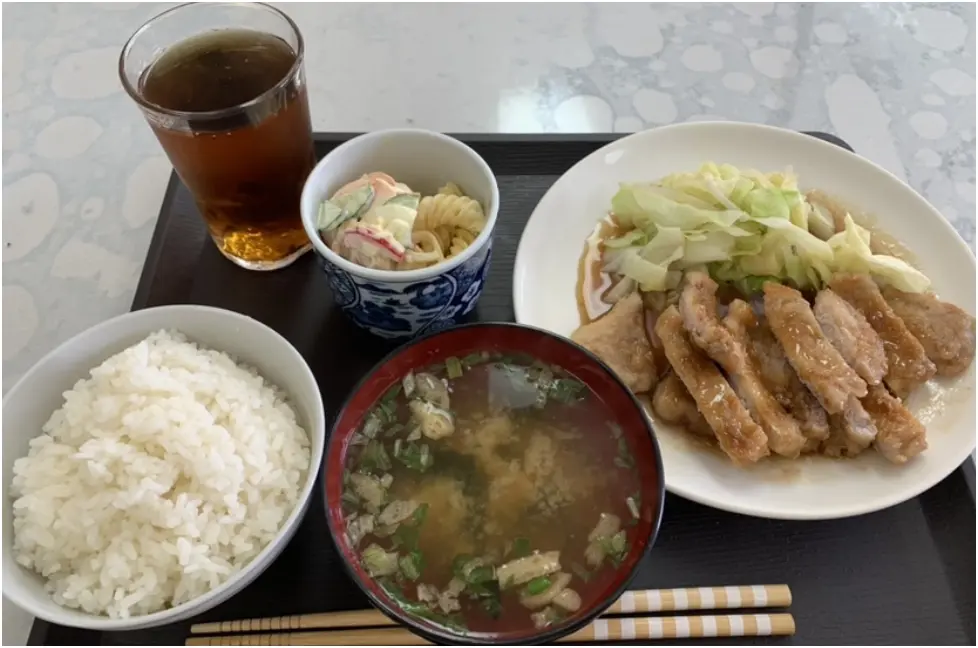 ［夕食例］トンテキ定食