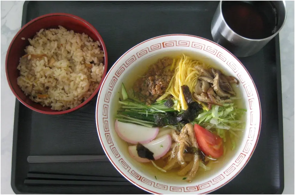 ［夕食例］冷やし中華と炊き込みご飯